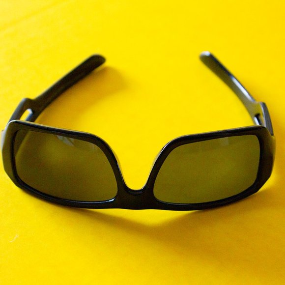 GreenBriar International Kids Black Sunglasses - Picture 2 of 3